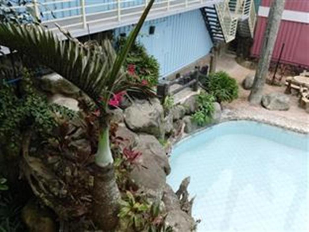 Haven Hotel Ulat Tagaytay City Esterno foto