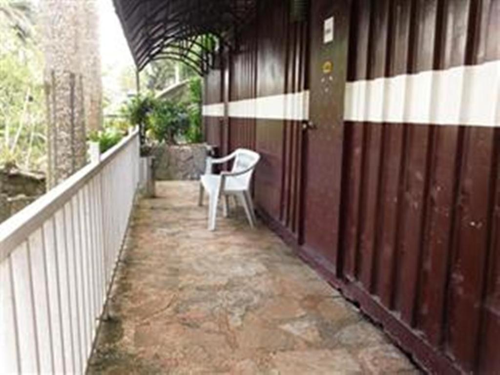 Haven Hotel Ulat Tagaytay City Esterno foto